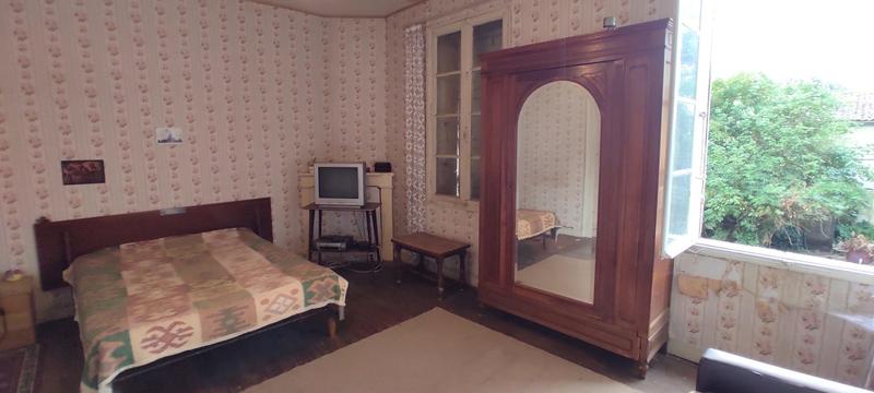 Maison - 243 m² - 8 pièces