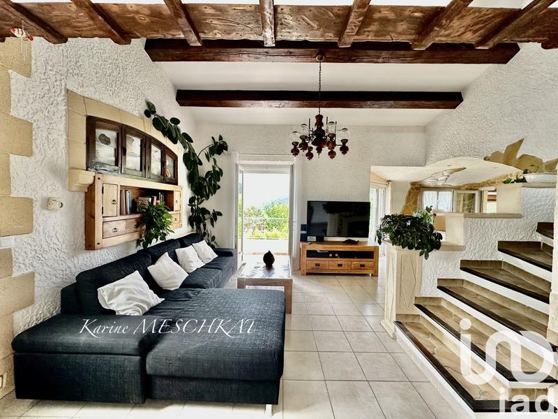 Maison - 101 m² - 6 pièces