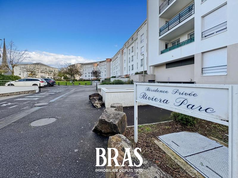 Appartement - 75 m² - 4 pièces