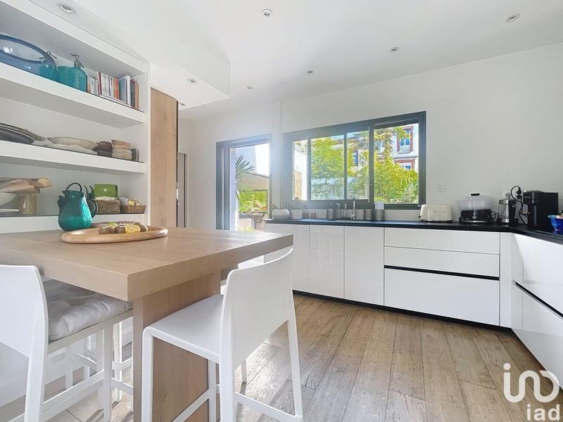 Maison - 146 m² - 5 pièces