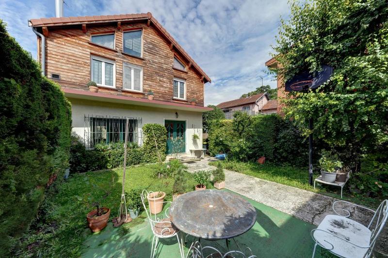 Maison - 173 m² - 7 pièces