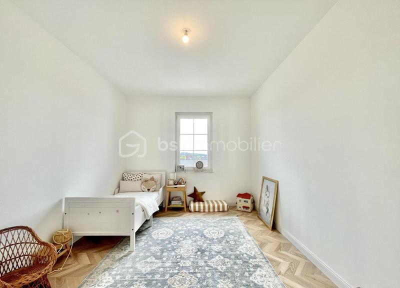 Maison - 145 m² - 6 pièces