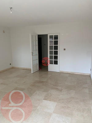 Appartement - 79 m² - 3 pièces