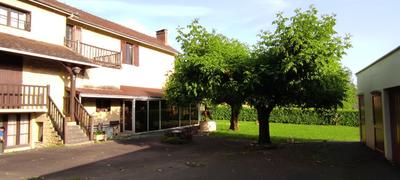 Maison - 170 m² - 6 pièces