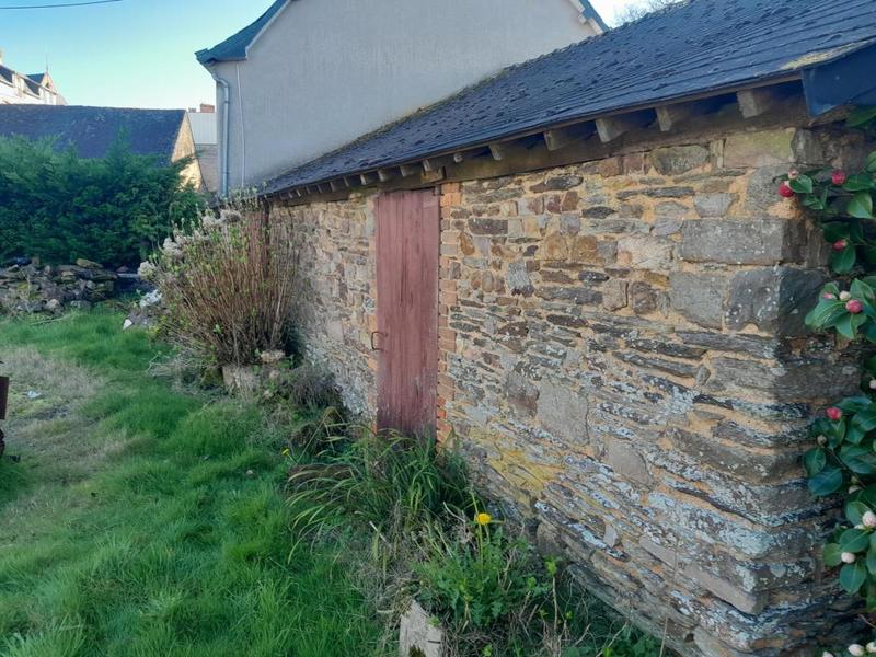 Maison - 111 m² - 6 pièces