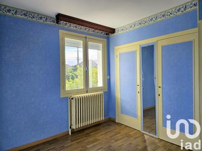 Maison - 99 m² - 4 pièces