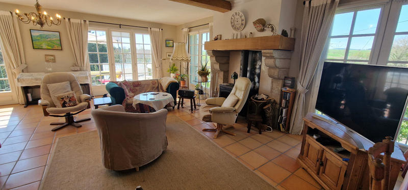Maison - 130 m² - 5 pièces