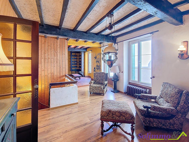 Maison - 153 m² - 8 pièces