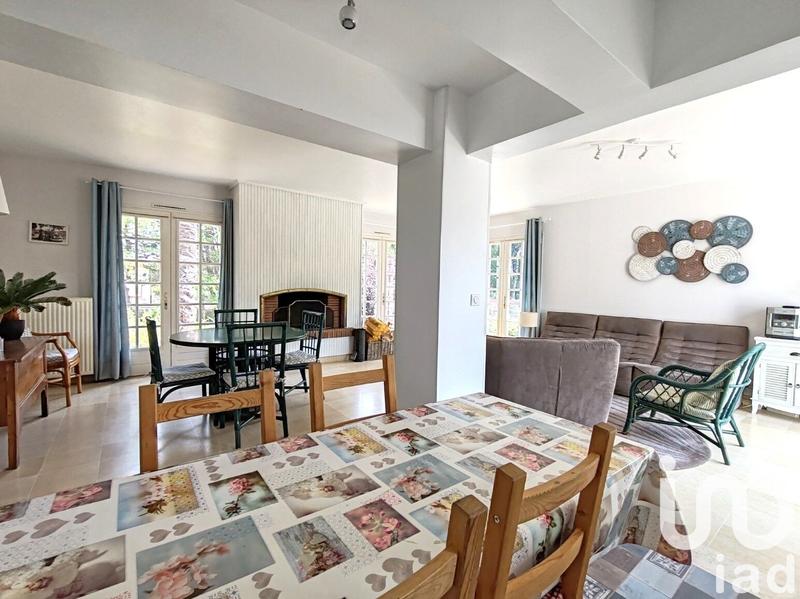 Maison - 102 m² - 5 pièces