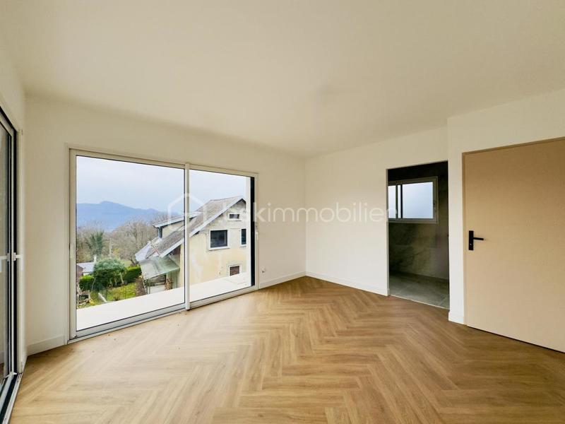 Maison - 120 m² - 4 pièces