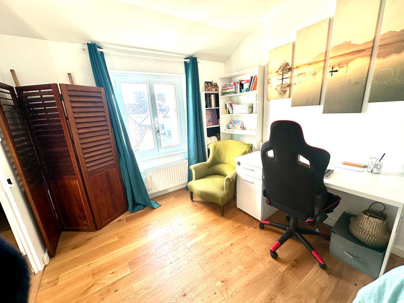 Maison en pierre - 198 m² - 8 pièces