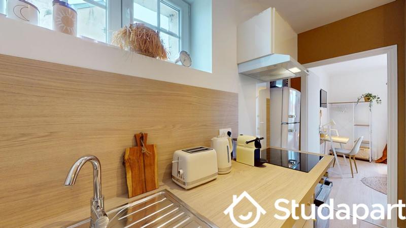 Chambre - 11 m² - 1 pièce