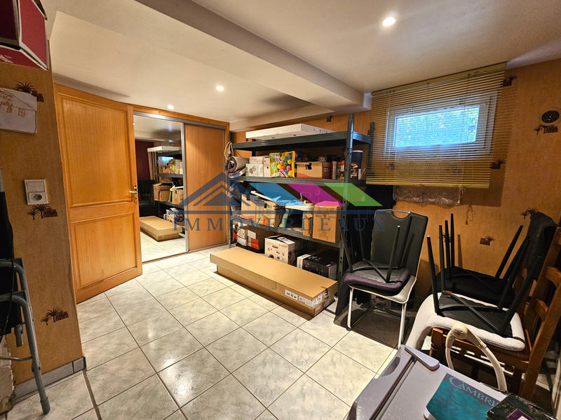 Maison - 160 m² - 6 pièces