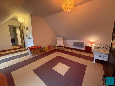 Maison - 121 m² - 5 pièces