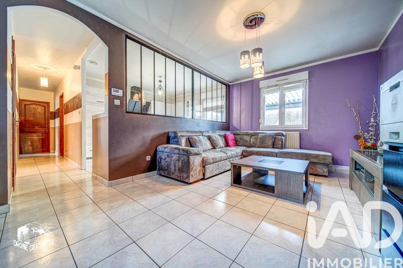 Maison - 100 m² - 5 pièces