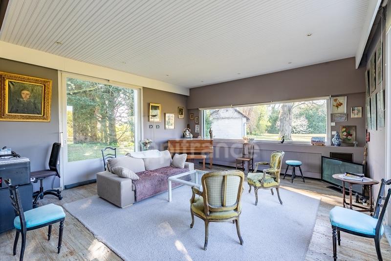 Maison d'architecte - 320 m² - 9 pièces