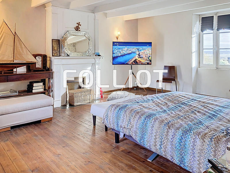 Maison - 158 m² - 6 pièces