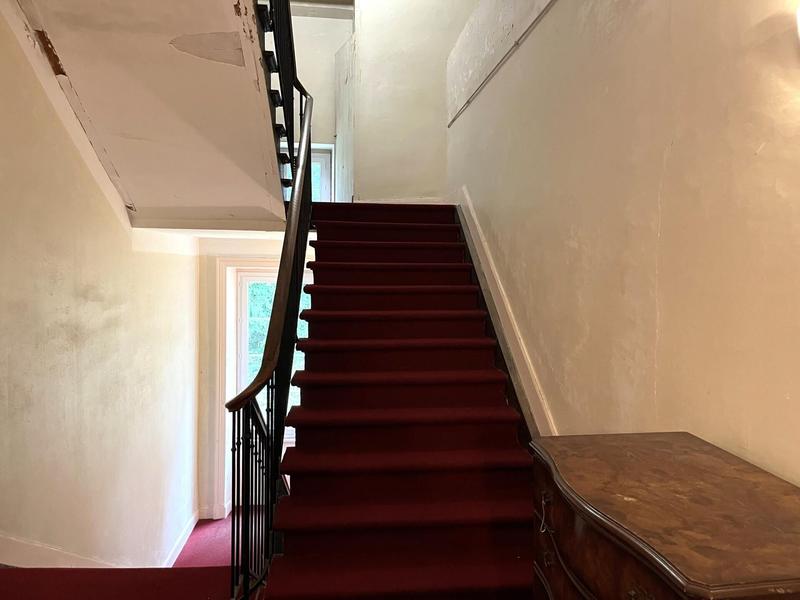 Maison de maîtres - 900 m² - 15 pièces