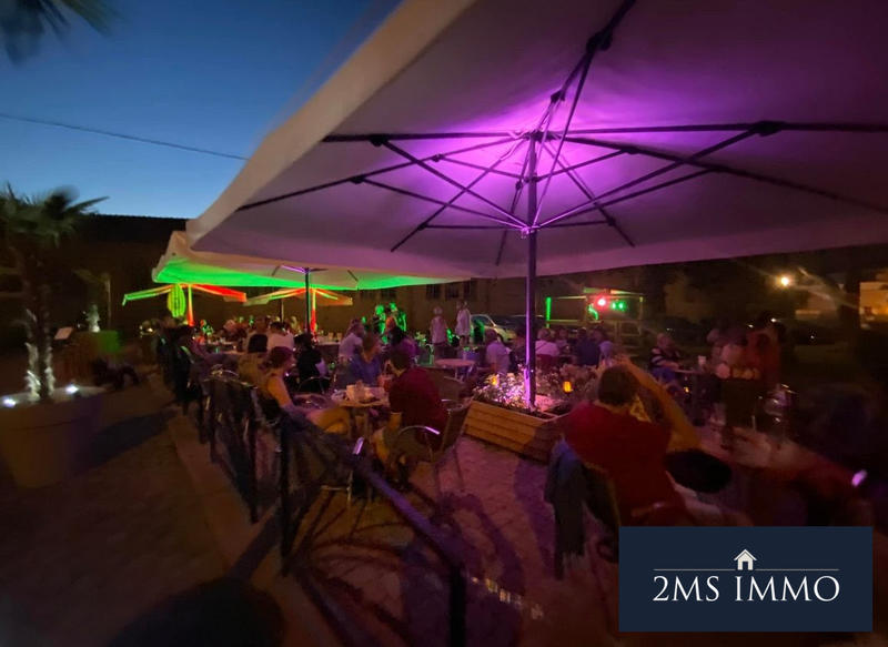 Fonds de commerce - Hôtellerie / Restauration - 164 m²