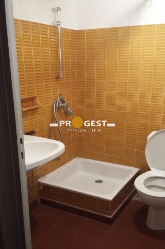 Appartement - 90 m² - 4 pièces