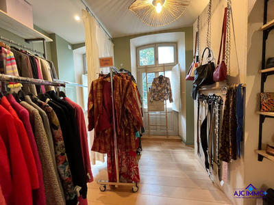 Fonds de commerce - Magasins - 45 m²