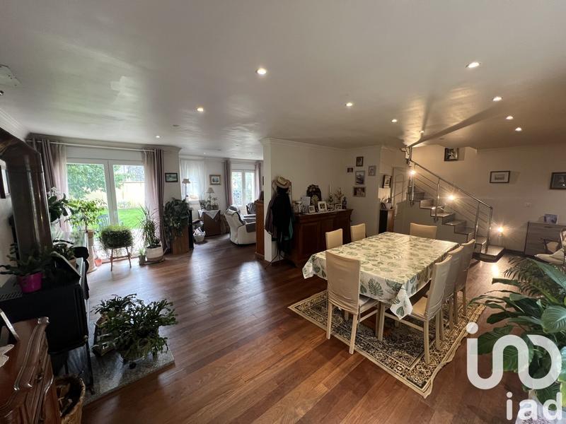 Maison - 142 m² - 5 pièces