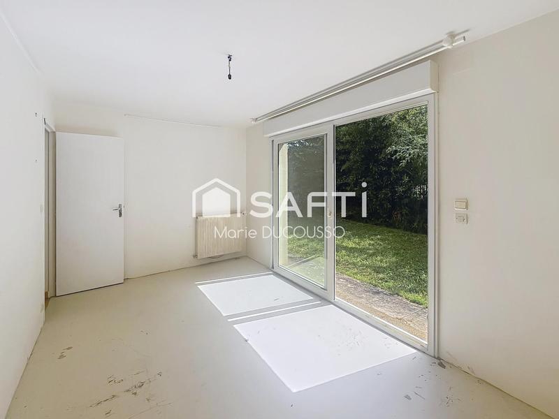 Maison - 214 m² - 7 pièces