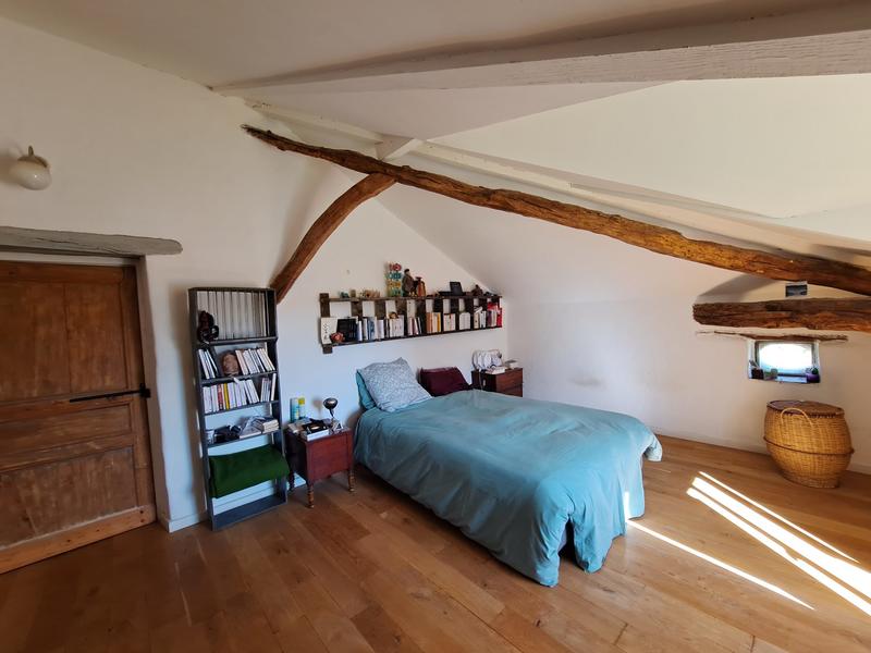 Maison - 430 m² - 12 pièces