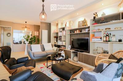 Appartement - 97 m² - 5 pièces