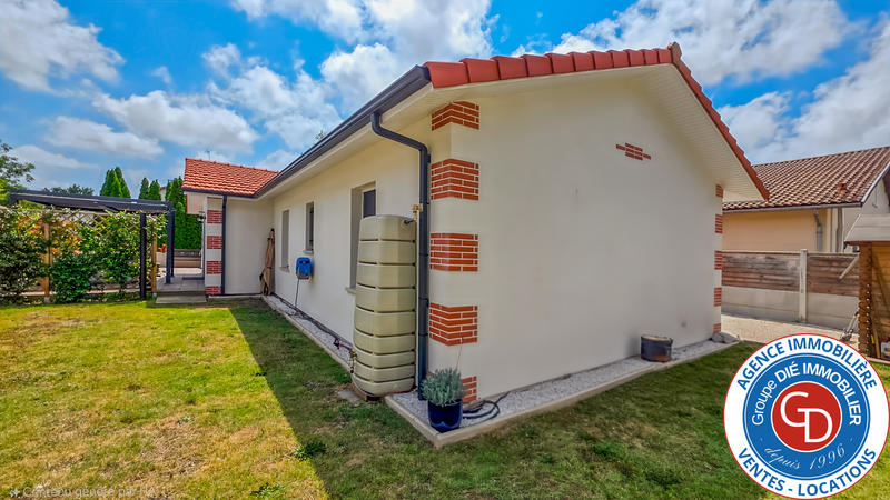 Maison - 90 m² - 4 pièces