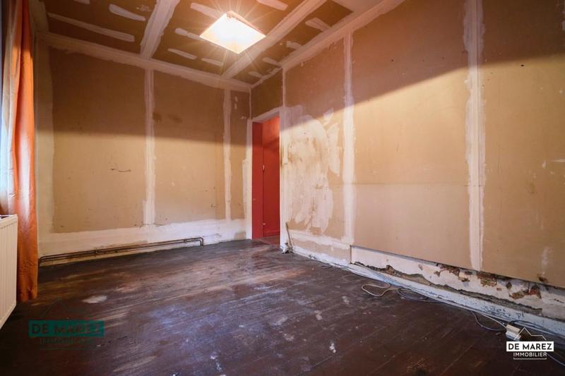 Maison - 93 m² - 4 pièces