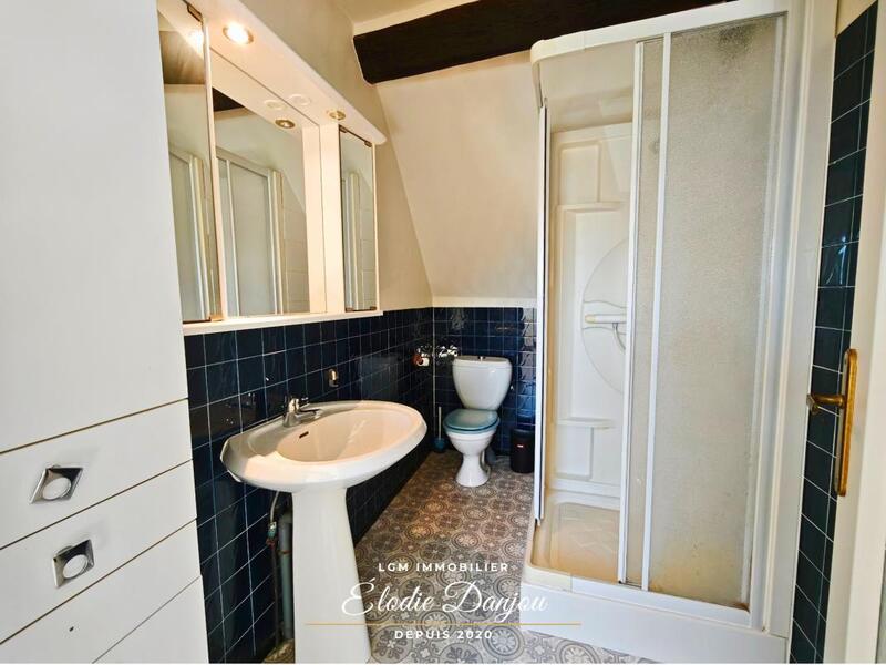 Maison - 110 m² - 4 pièces