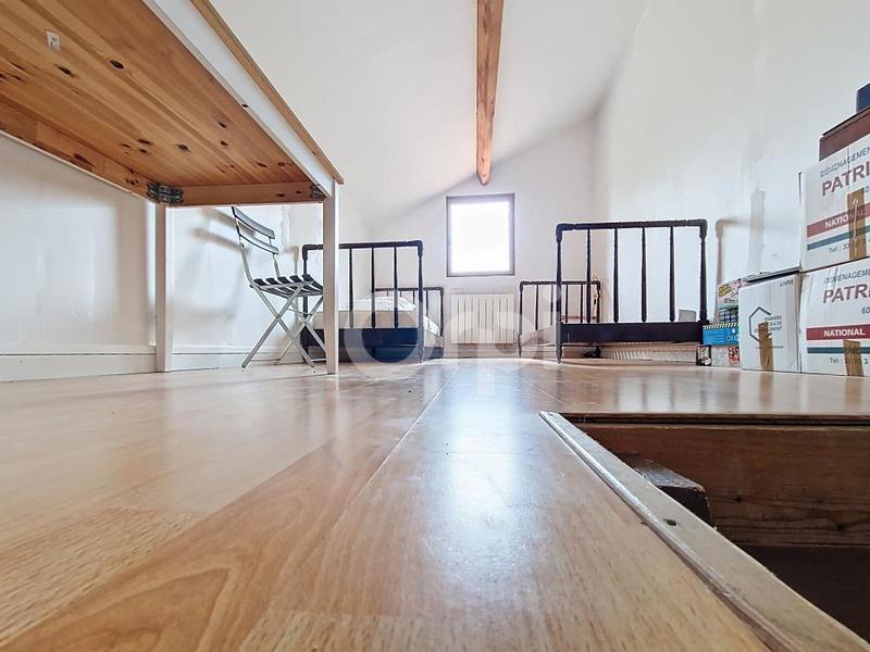 Maison - 137 m² - 5 pièces