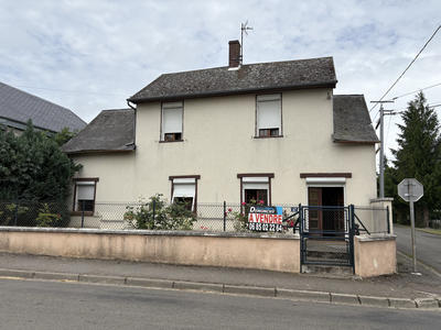 Maison - 110 m² - 4 pièces