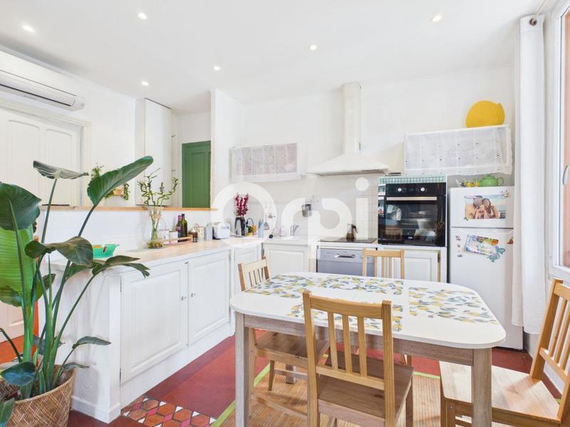 Appartement - 65 m² - 3 pièces