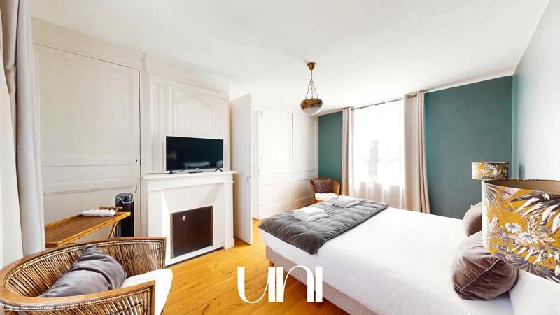 Maison bourgeoise - 264 m² - 7 pièces