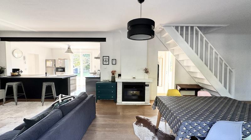 Maison - 138 m² - 5 pièces