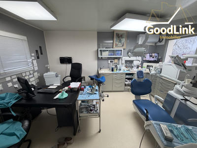 Local d'activités - 142 m²