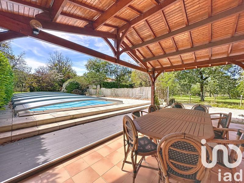 Maison de campagne - 250 m² - 6 pièces