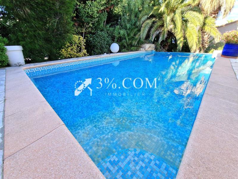 Maison - 106 m² - 5 pièces