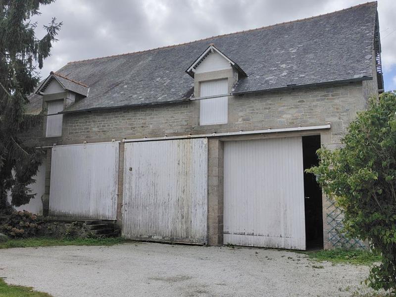 Maison - 320 m² - 11 pièces