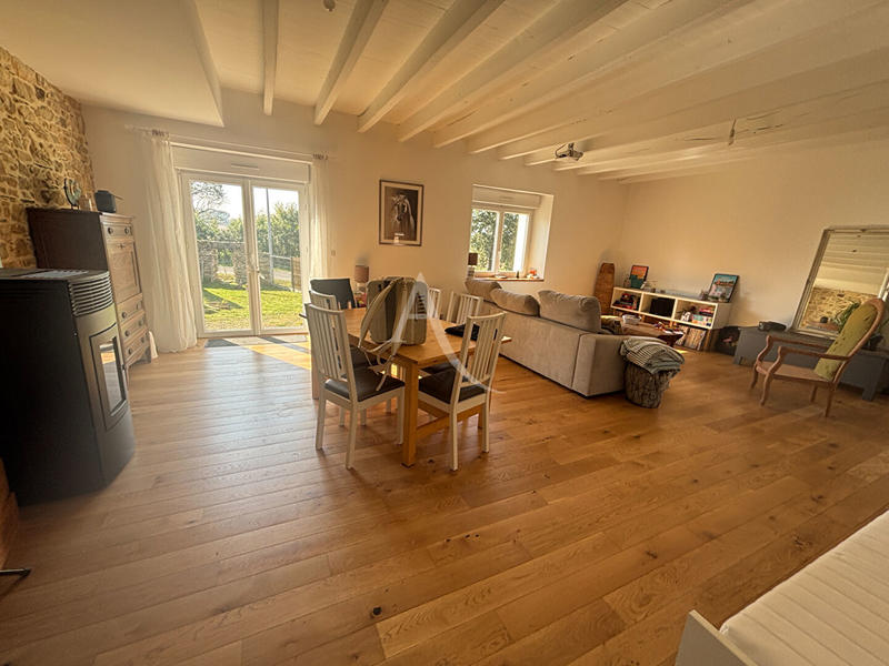 Maison - 158 m² - 5 pièces