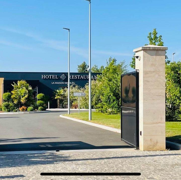 Bureau - 2 000 m² - 22 pièces