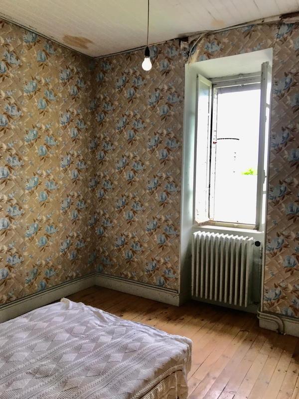 Maison - 90 m² - 6 pièces