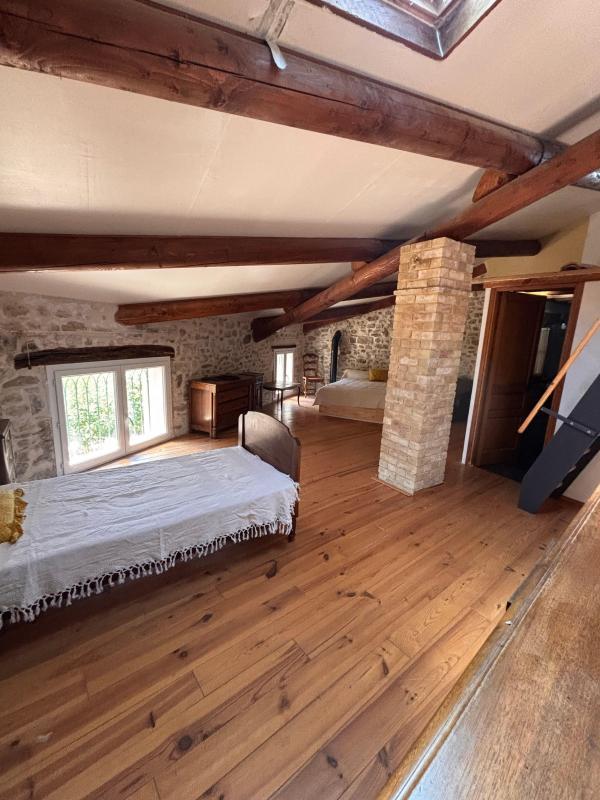 Maison - 80 m² - 2 pièces