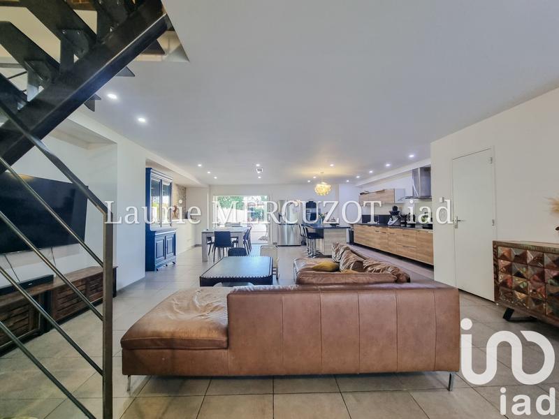 Maison - 197 m² - 5 pièces