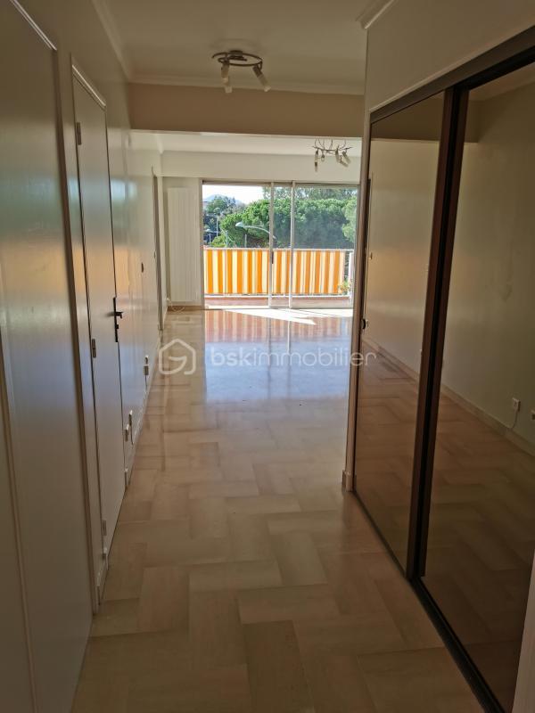 Appartement - 76 m² - 4 pièces