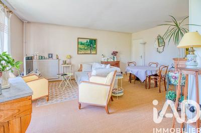 Appartement - 97 m² - 5 pièces