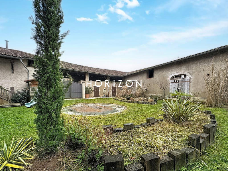 Maison - 162 m² - 7 pièces