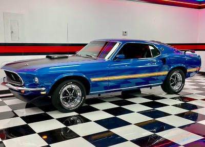 Ford Mustang Factback Mach1